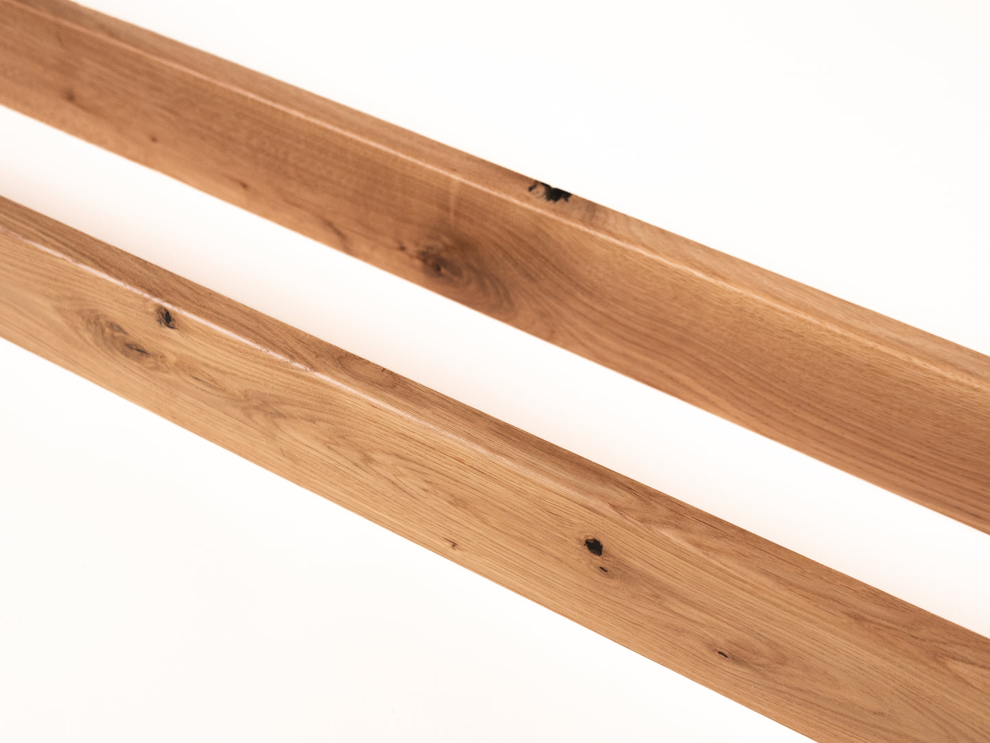 Solid Skirting Board Oak Rustic, 18x70x2000mm with radius, matte lacquered, filled