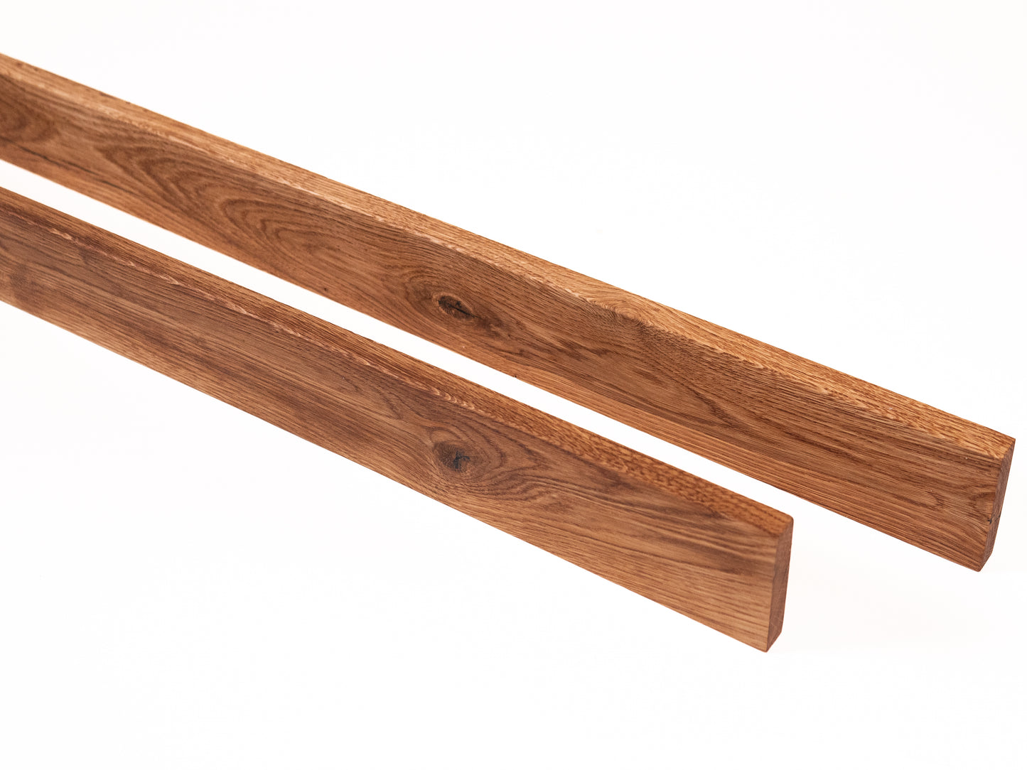 Solid Skirting Board Oak Rustic, 18x70x2000mm with radius, matte lacquered, filled, brushed