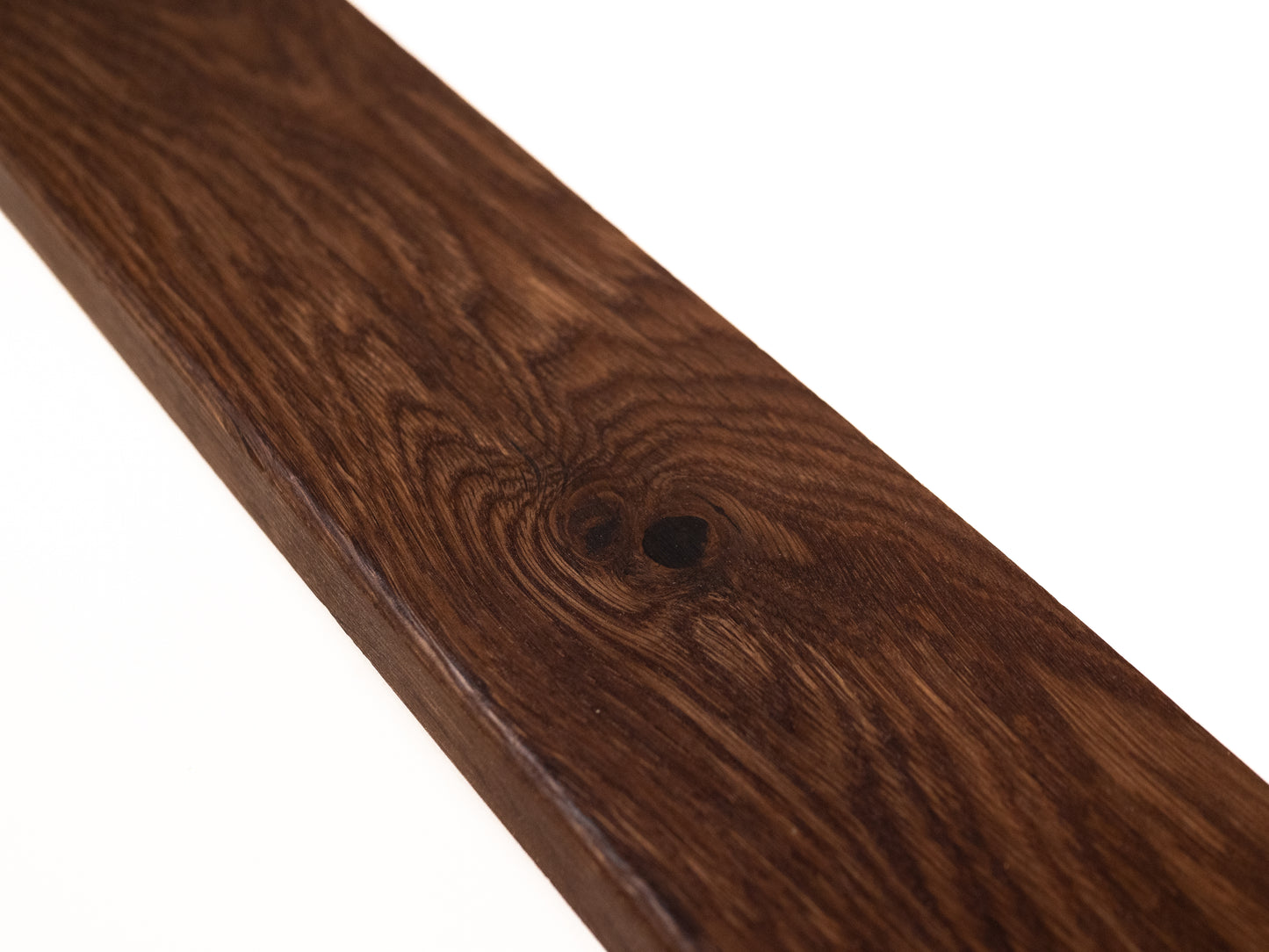 Plinthe massive en chêne fumé rustique, 18 x 70 x 2000 mm avec rayon, huile naturelle, remplie