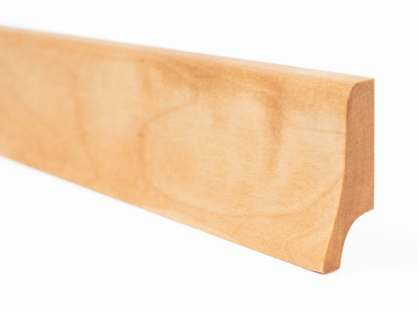 Plinthe massive Bouleau A/B 20x52 laqué mat 1.5-2.5m Courbe