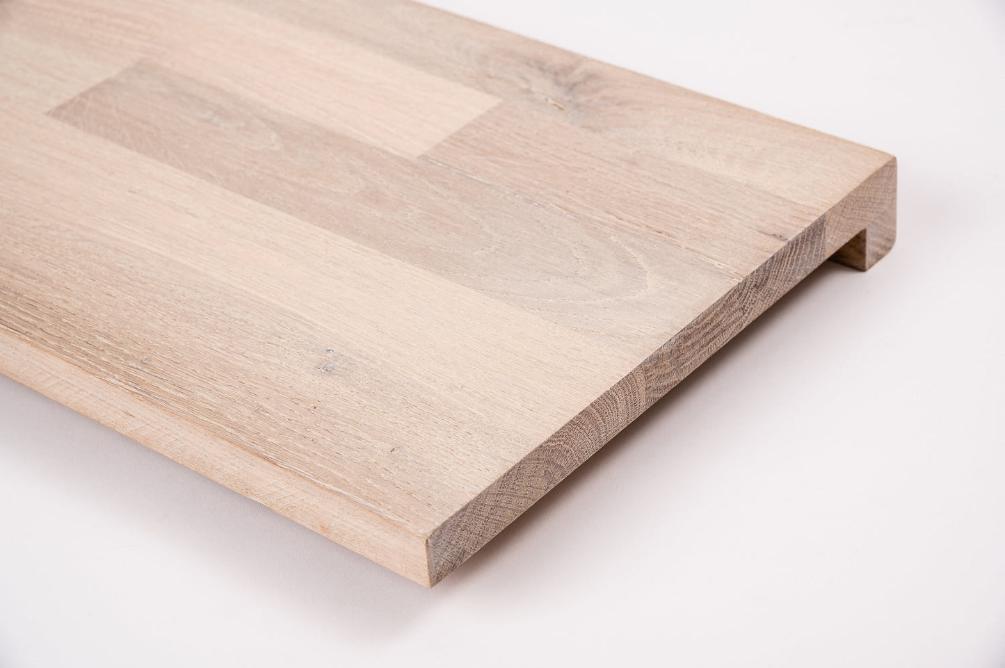Stair tread Windowsill with overhang Oak Rustic, finger jointed lamellas, 26 mm, Brushed, Chalked white oil