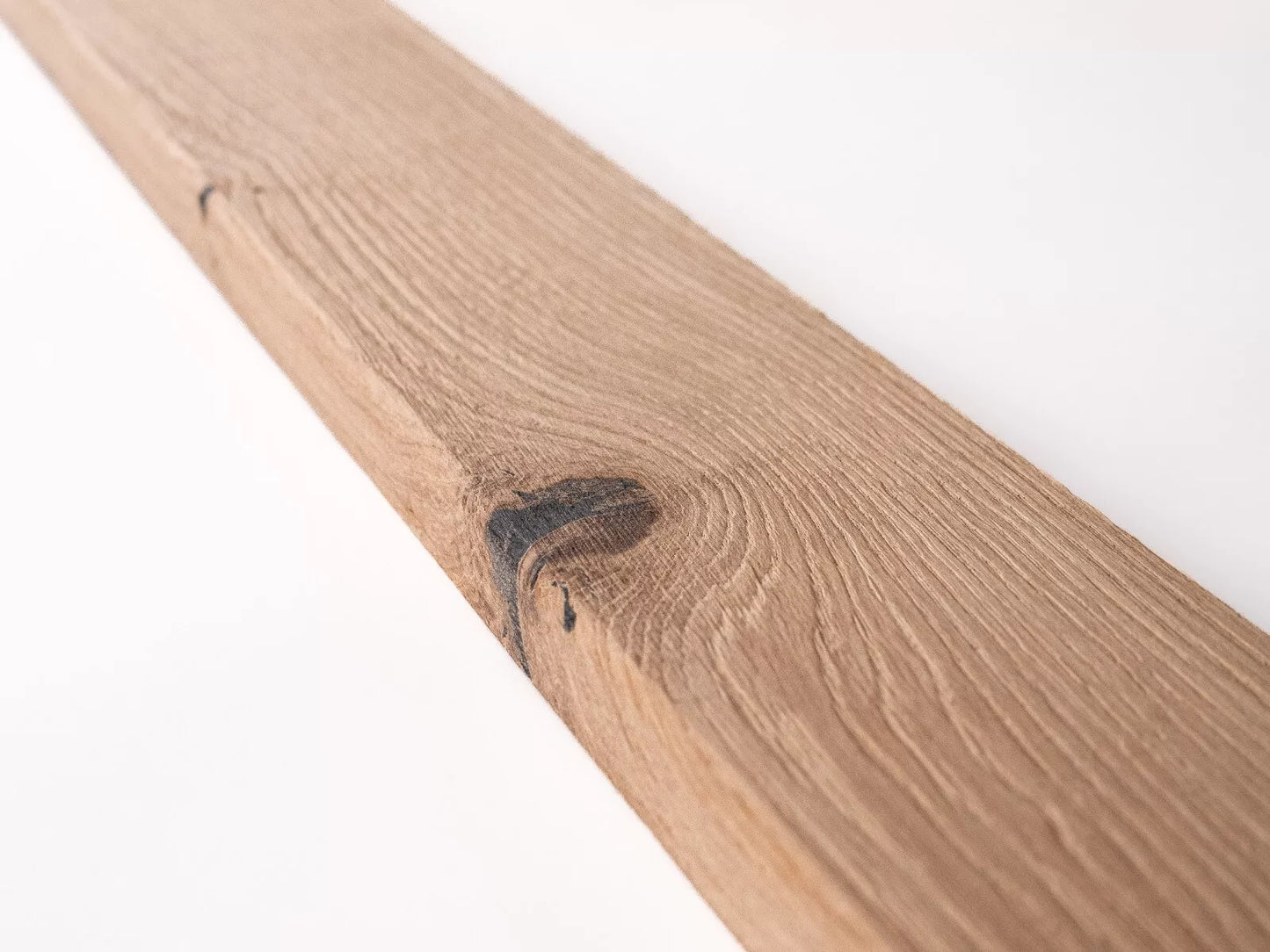 Plinthe massive Chêne rustique, 18x70x2000mm avec rayon, non fini, rempli, brossé