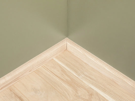 Solid Skirting Board Ash A/B 24x60mm Hard wax oil Natural white 2000 mm with radius 20mm