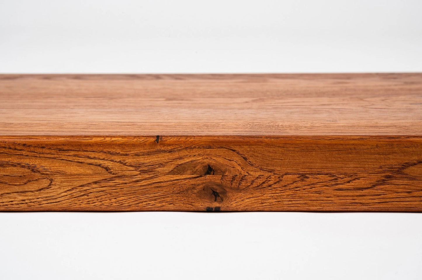 Marche d'escalier Appui de fenêtre avec surplomb Chêne rustique, lamelles pleines, 16 mm, huilé cerisier