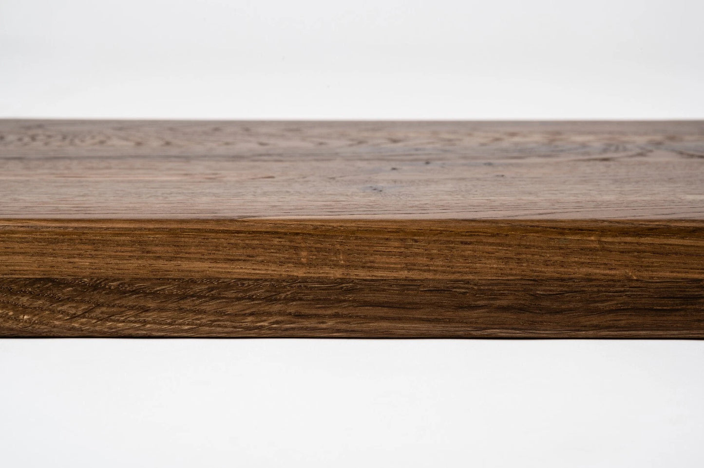 Etagère Marche d'escalier Rehausseur Appui de fenêtre Chêne rustique fumé, lamelles entières, 26 mm, laqué mat