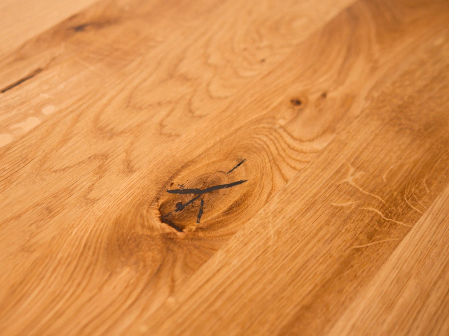 Rectangular Worktop Oak Rustic, full stave lamellas, 52 mm, 3-layer, Natural oil