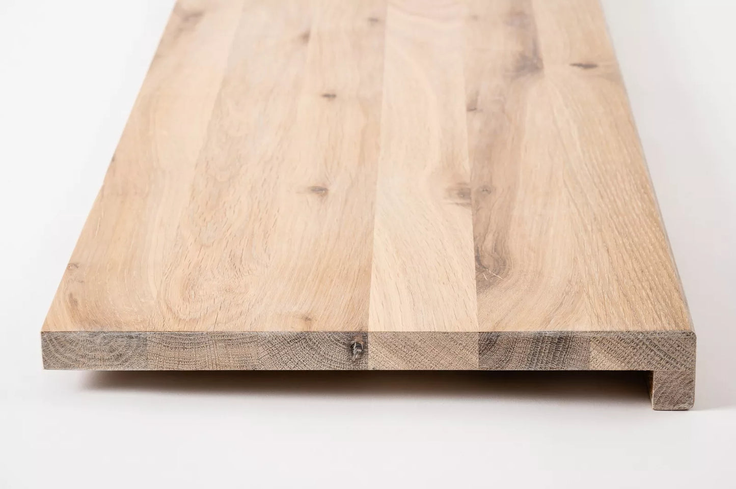 Stair tread Windowsill with overhang Oak Rustic, full stave lamellas, 16 mm, White oil