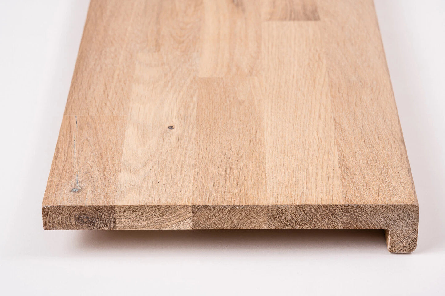 Stair tread Windowsill with overhang Oak Rustic, finger jointed lamellas, 20 mm, White oil