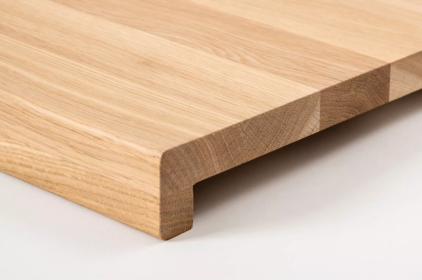 Stair tread Windowsill with overhang Oak A/B, full stave lamellas, 16 mm, Hard wax oil Natural white