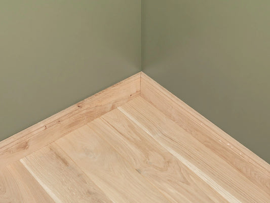 Massive Sockelleiste Eiche Rustikal 20x130mm Hartwachsöl Naturweiß 1,5-2,5m Hamburg Profil