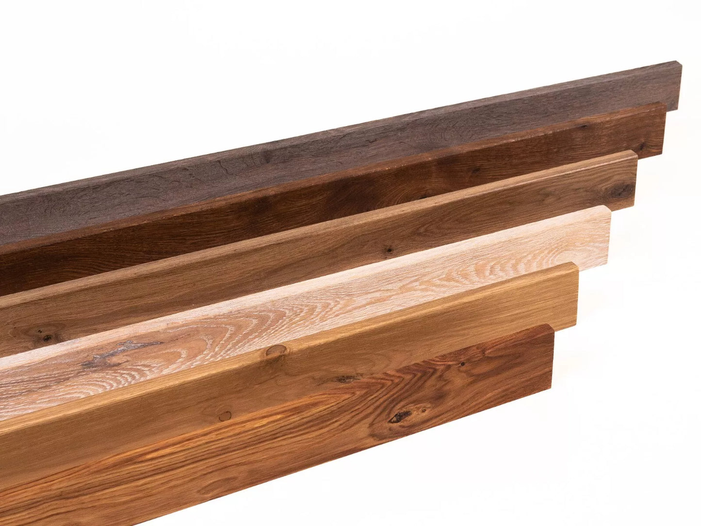 Solid Skirting Board Oak Rustic, 18x70x2000mm with radius, matte lacquered, filled
