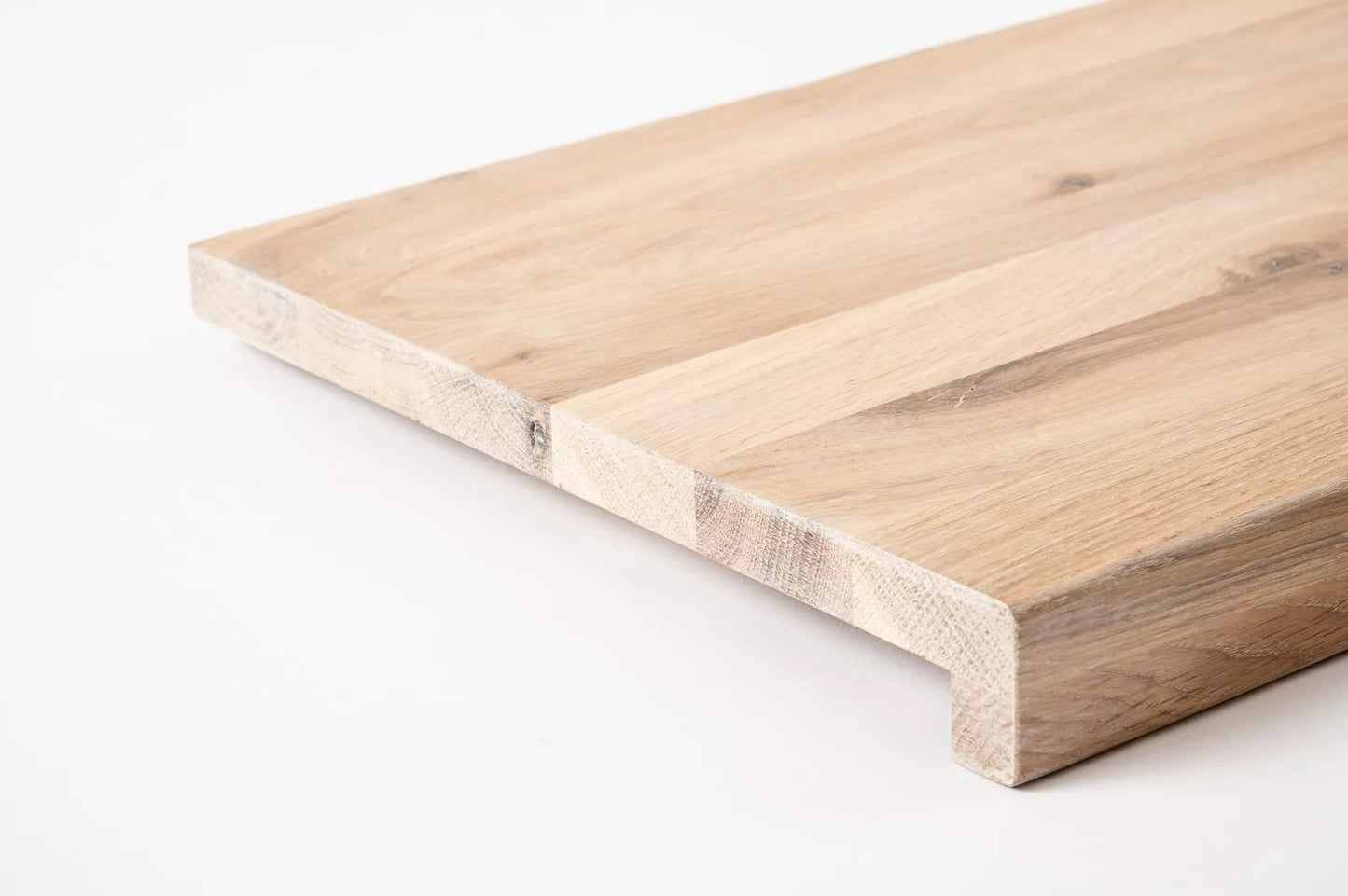 Stair tread Windowsill with overhang Oak Rustic, full stave lamellas, 16 mm, White oil