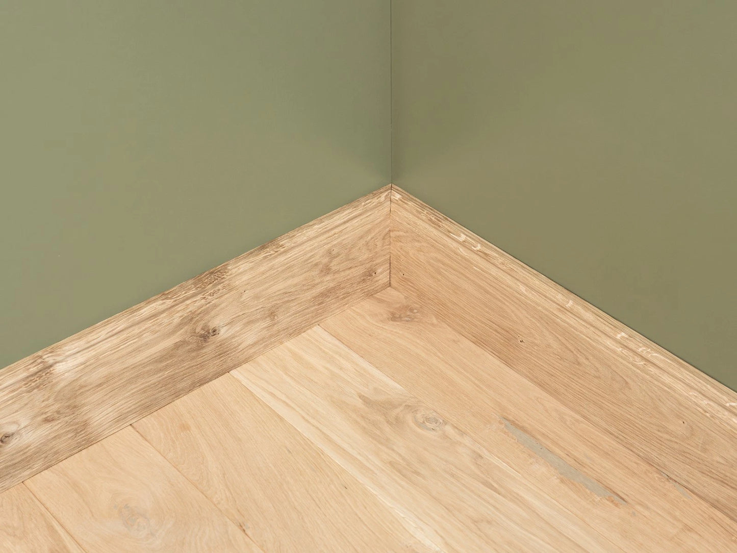 Solid Skirting Board Oak Rustic 20x110mm unfinished 1,5-2,5m Hamburg Profile