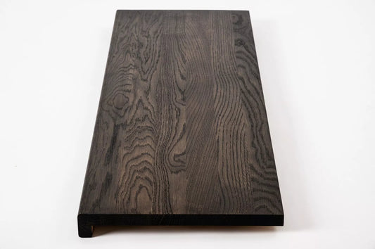 Stair tread Windowsill with overhang Oak A/B, full stave lamellas, 16 mm, Black oil