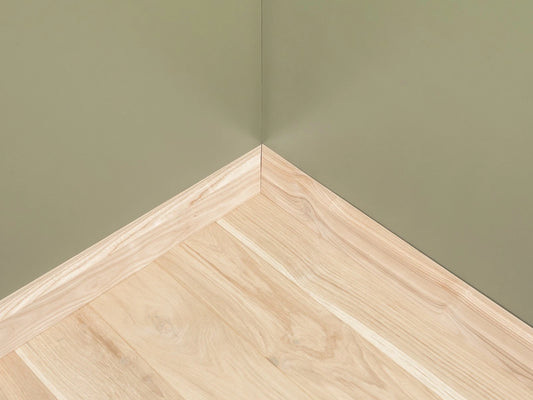 Solid Skirting Board Ash A/B 24x80mm unfinished 2000 mm with radius 20mm