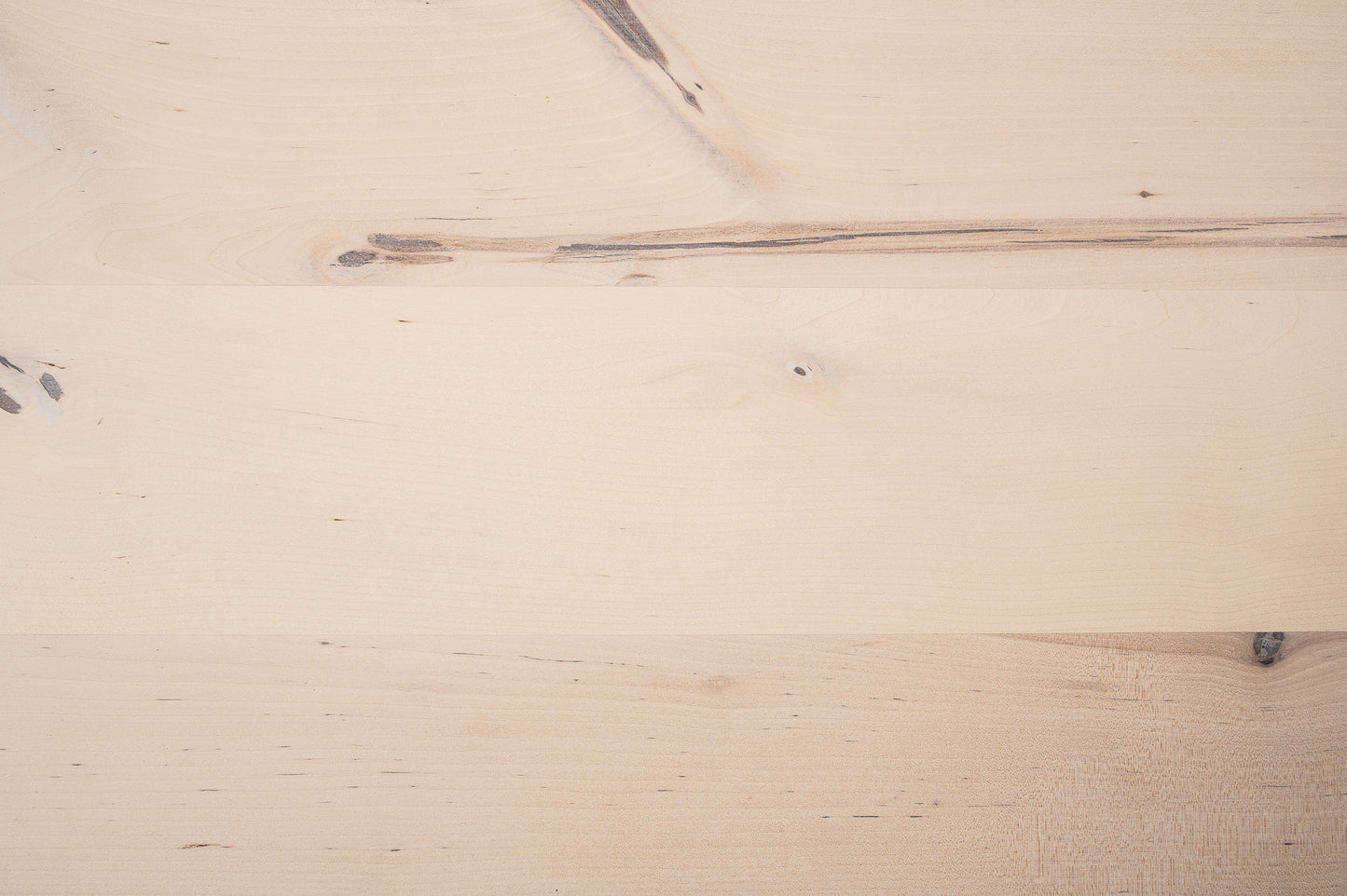 Marche d'escalier Appui de fenêtre avec surplomb Bouleau Rustique, lamelles entières, 20 mm, huile blanche craie