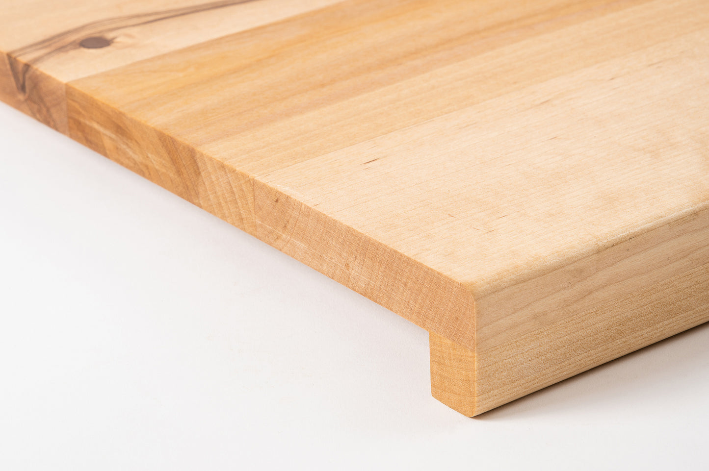 Stair tread Windowsill with overhang Birch Rustic, full stave lamellas, 20 mm, Hard wax oil Natural (colourless)