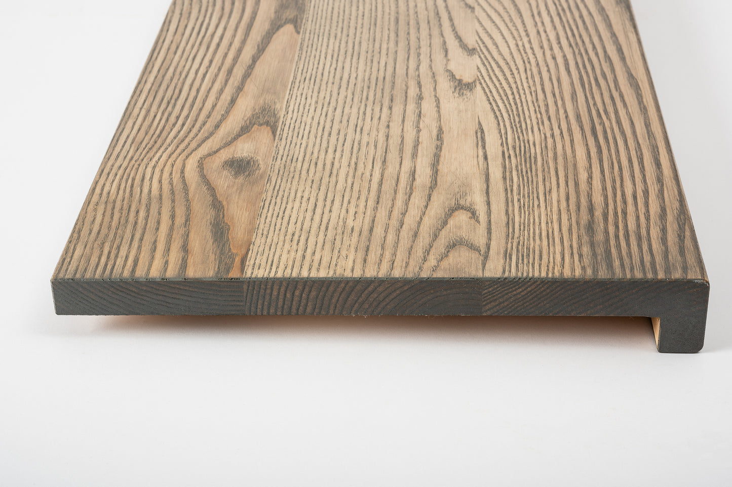 Stair tread Windowsill with overhang Ash A/B, full stave lamellas, 20 mm, Graphite oil