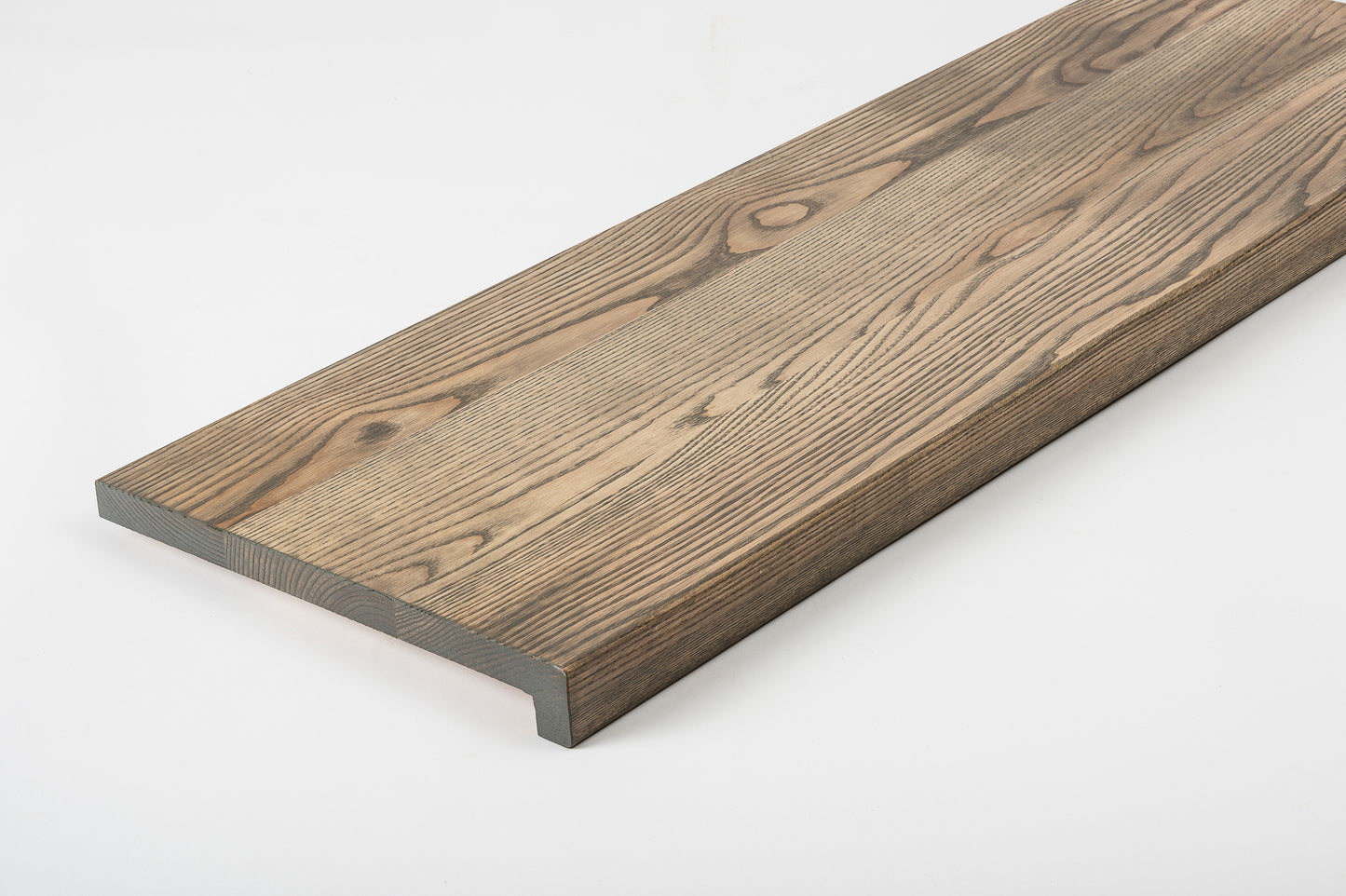 Stair tread Windowsill with overhang Ash A/B, full stave lamellas, 20 mm, Graphite oil