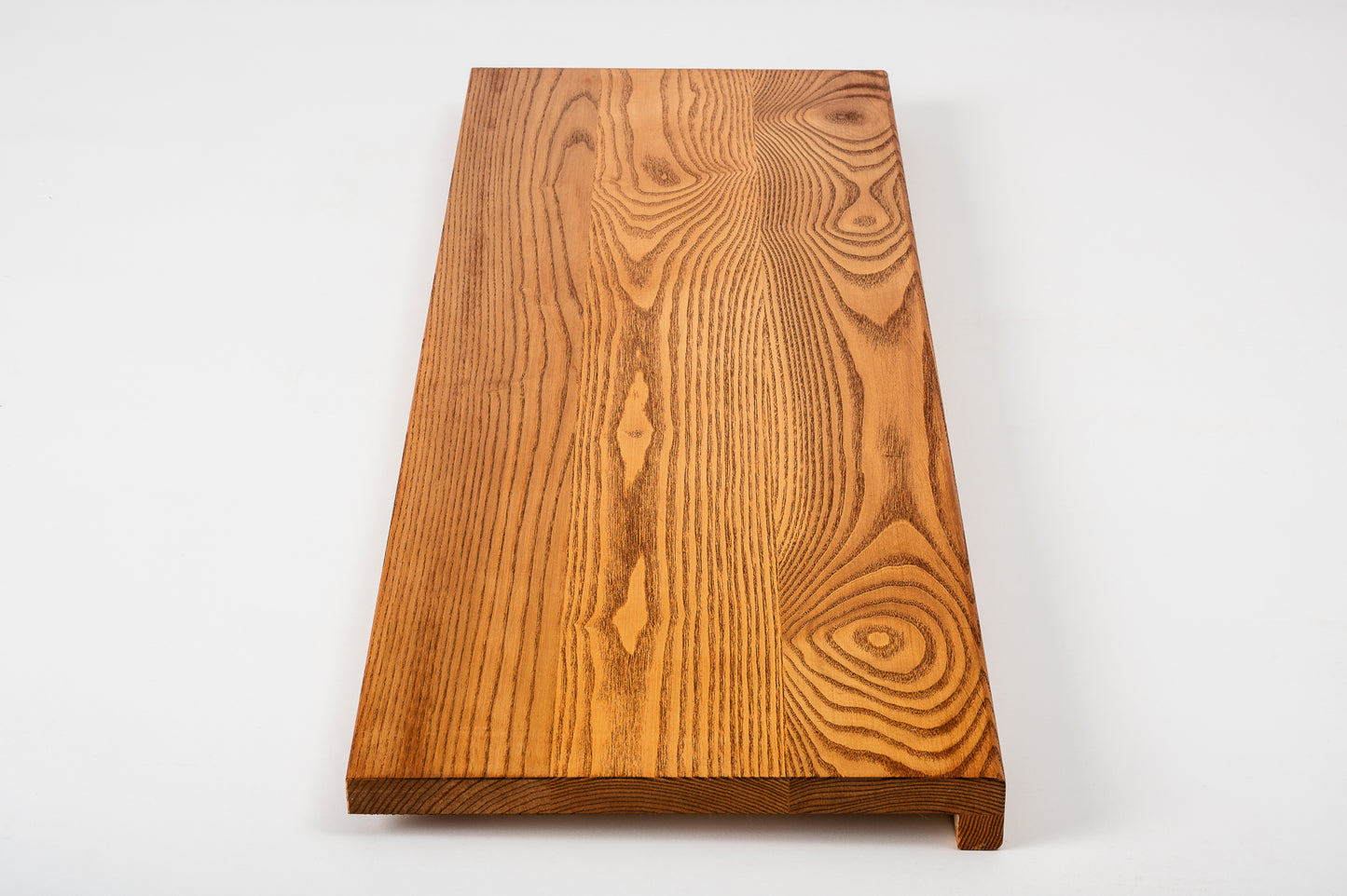 Stair tread Windowsill with overhang Ash A/B, full stave lamellas, 20 mm, Cherry oil