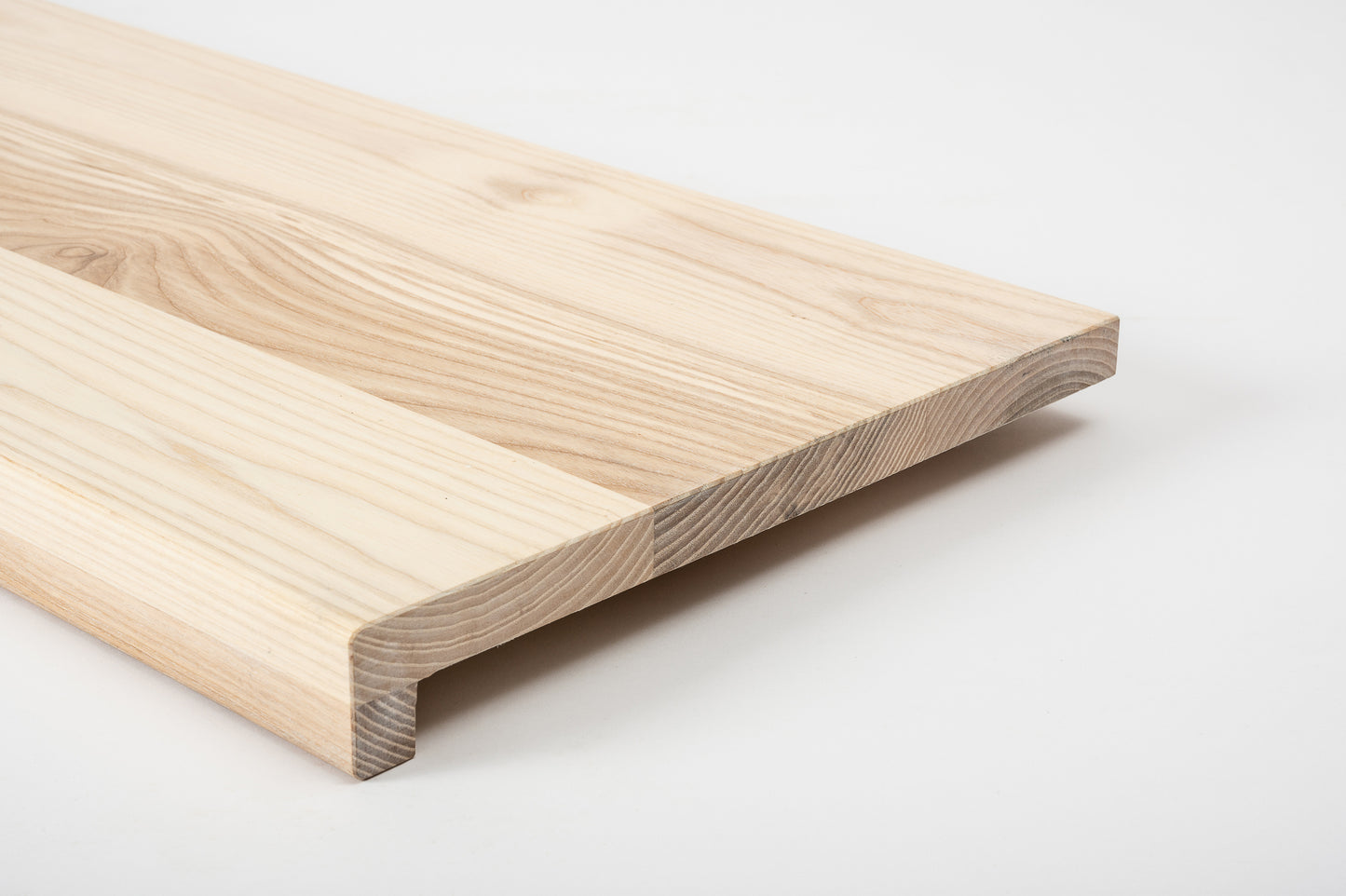 Stair tread Windowsill with overhang Ash A/B, full stave lamellas, 20 mm, White oil