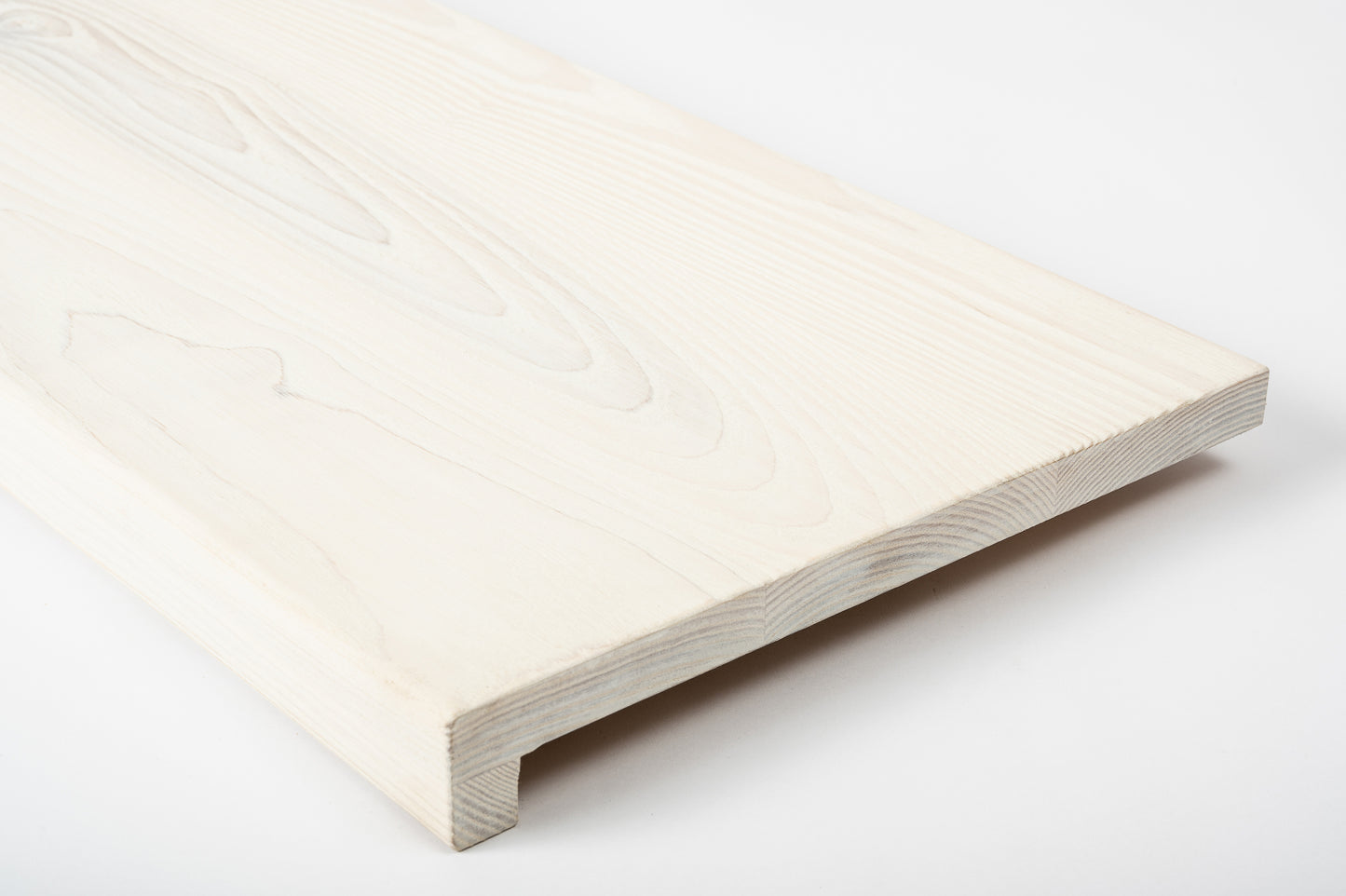 Stair tread Windowsill with overhang Ash A/B, full stave lamellas, 20 mm, Brushed, Chalked white oil
