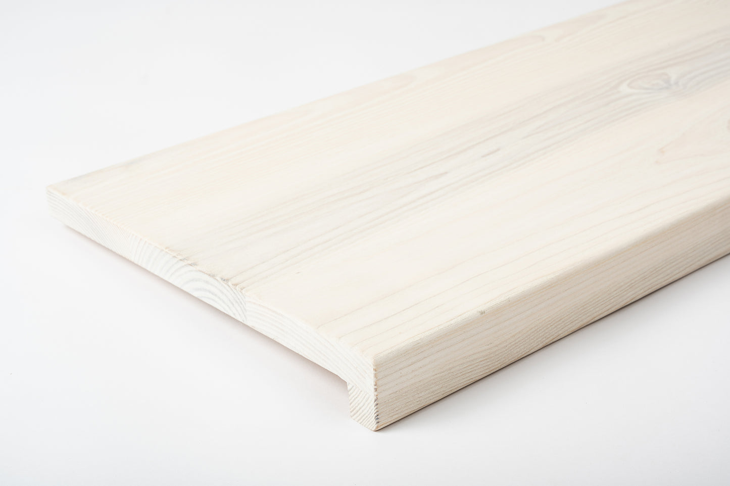 Stair tread Windowsill with overhang Ash A/B, full stave lamellas, 20 mm, Brushed, Chalked white oil
