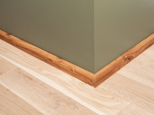 Plinthe en chêne massif rustique 20 x 50 mm, huile naturelle, 1,5-2,5 m avec rayon de 20 mm
