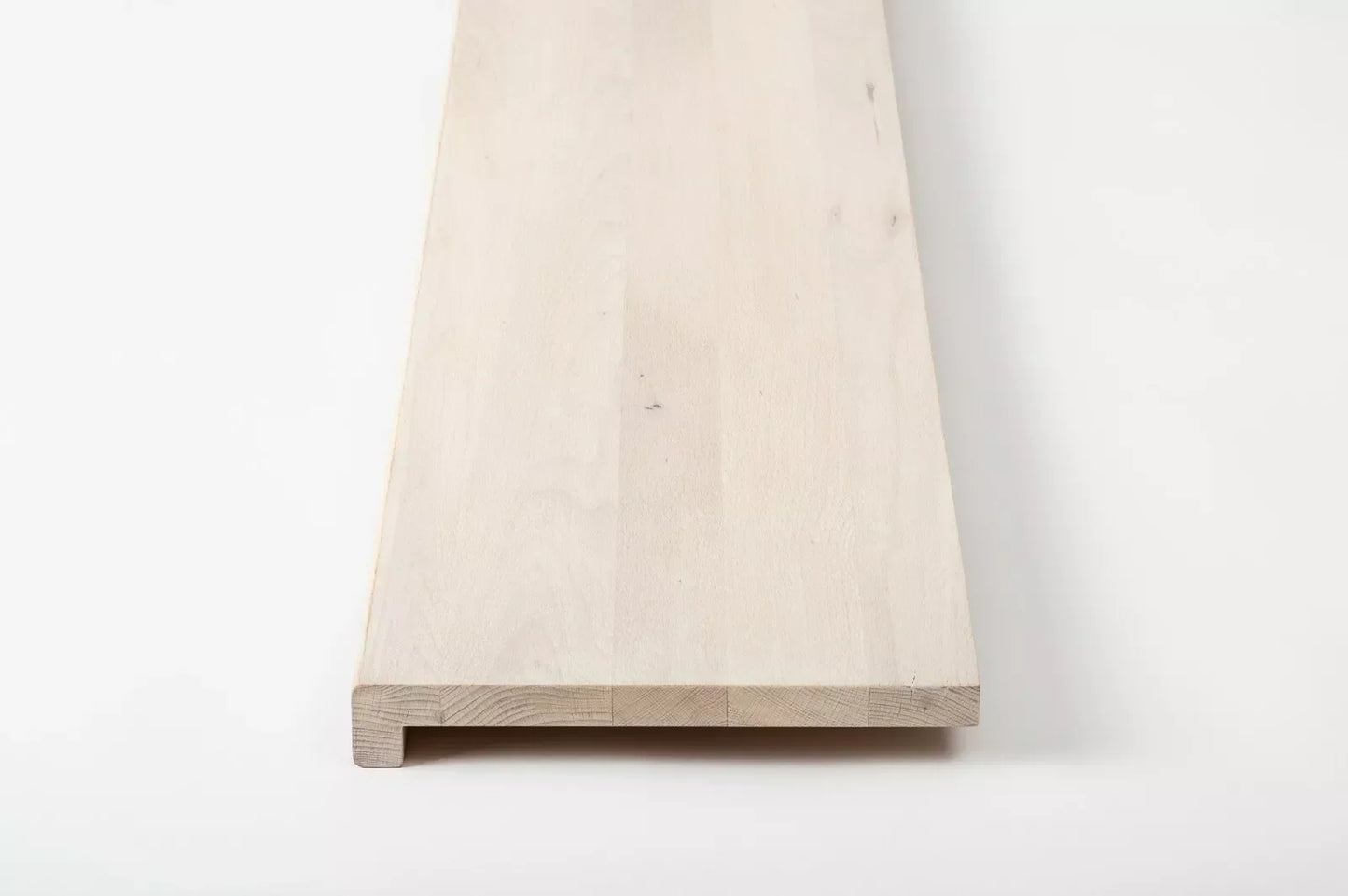 Marche d'escalier Appui de fenêtre avec surplomb Hêtre étuvé A/B, lamelles entières, 20 mm, huile blanche craie