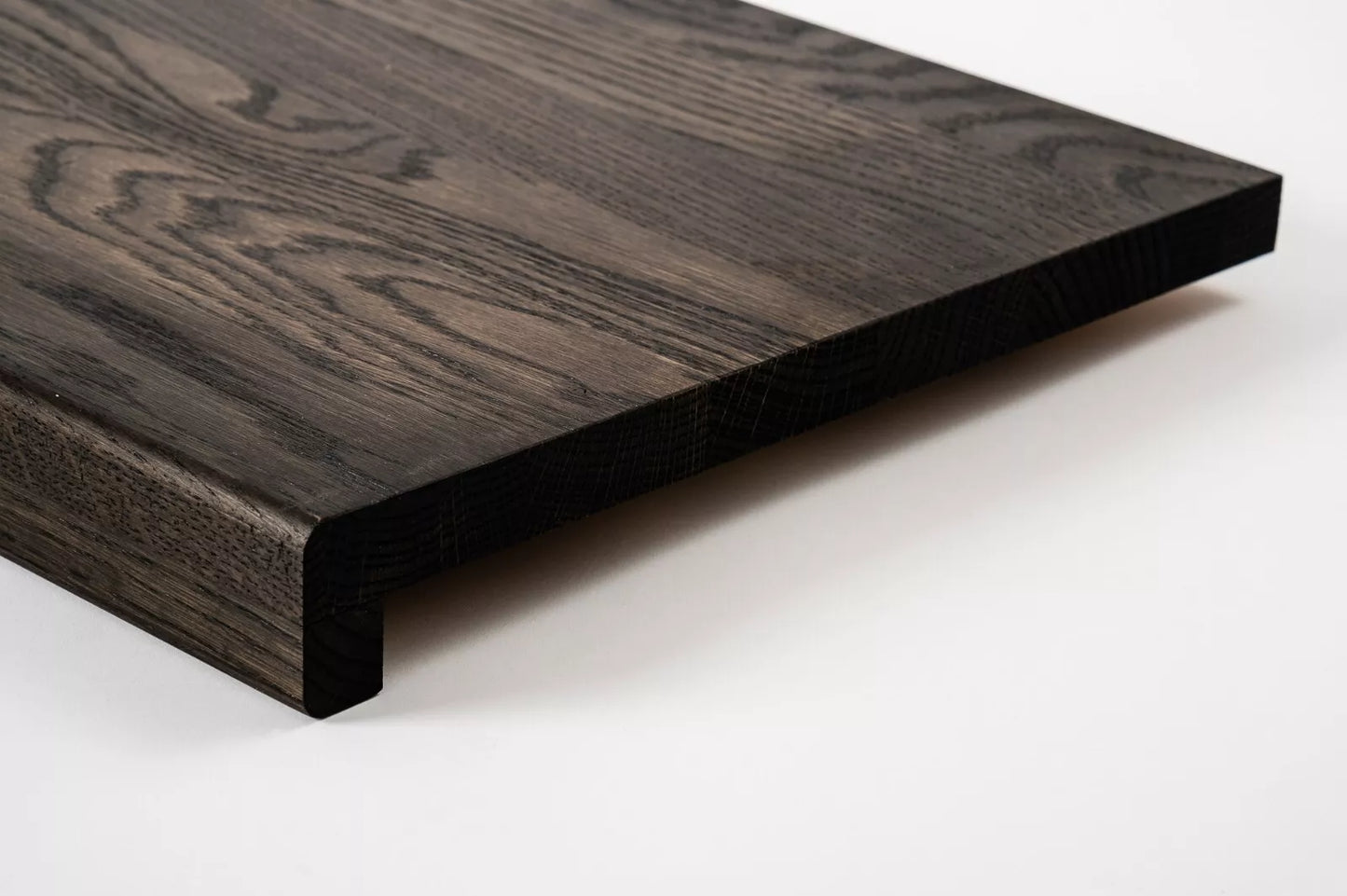 Stair tread Windowsill with overhang Oak A/B, full stave lamellas, 16 mm, Black oil