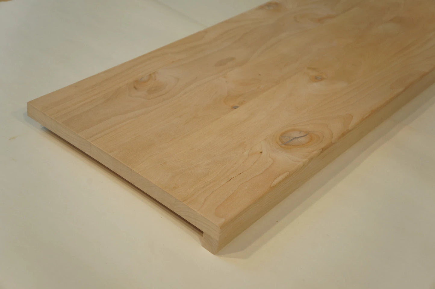 Stair tread Windowsill with overhang Alder Rustic, full stave lamellas, 20 mm, Unfinished
