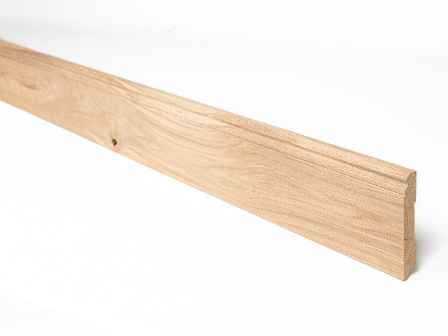 Plinthe massive en chêne rustique 20 x 130 mm non fini 1,5-2,5 m Profil Hamburg