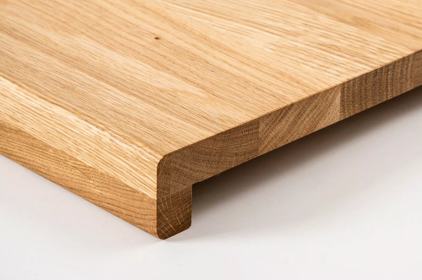 Stair tread Windowsill with overhang Oak A/B, full stave lamellas, 16 mm, Hard wax oil Natural (colourless)