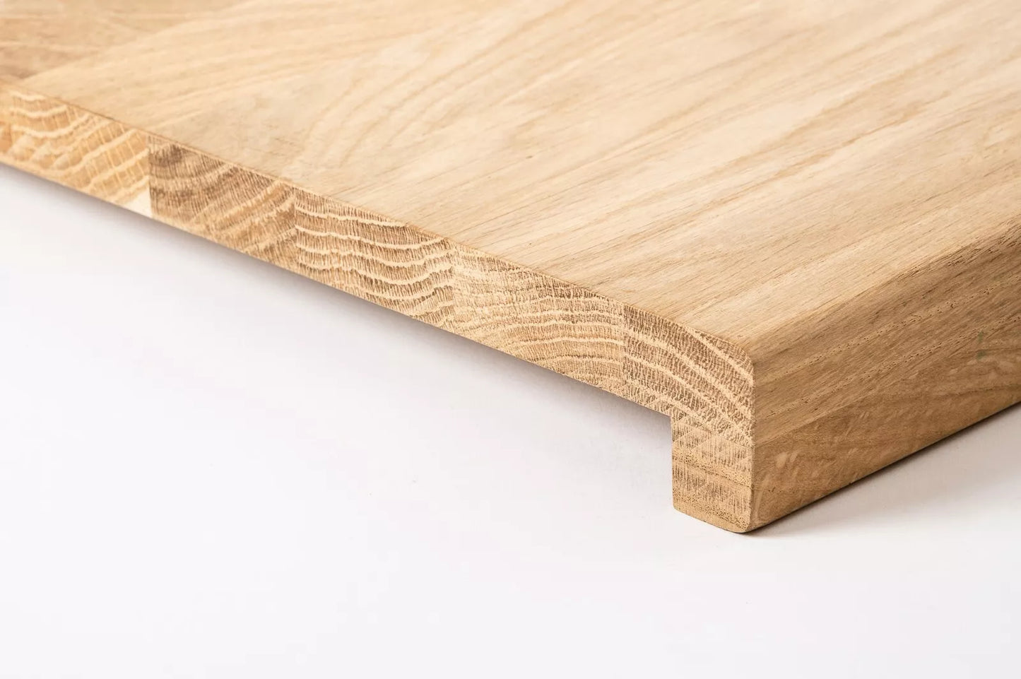 Stair tread Windowsill with overhang Oak A/B, full stave lamellas, 20 mm, Unfinished