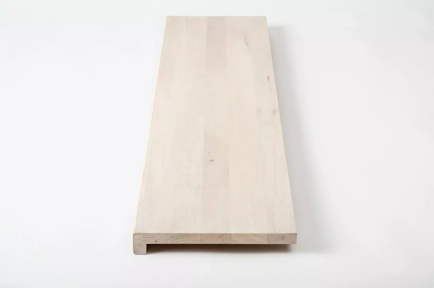 Marche d'escalier Appui de fenêtre avec surplomb Hêtre étuvé A/B, lamelles entières, 20 mm, huile blanche craie