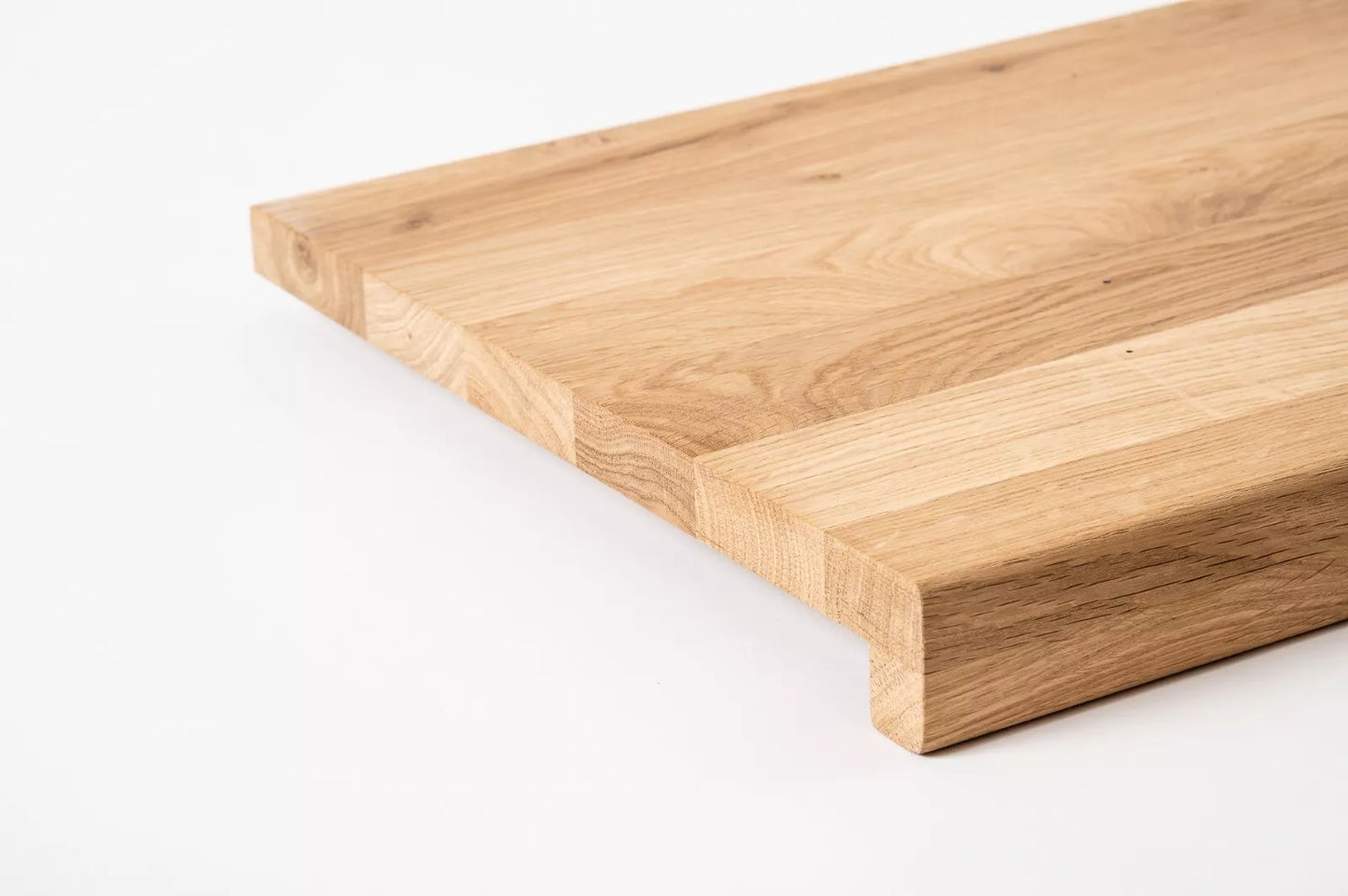 Marche d'escalier Appui de fenêtre avec surplomb Chêne rustique, lamelles pleines, 16 mm, huilé naturel blanc