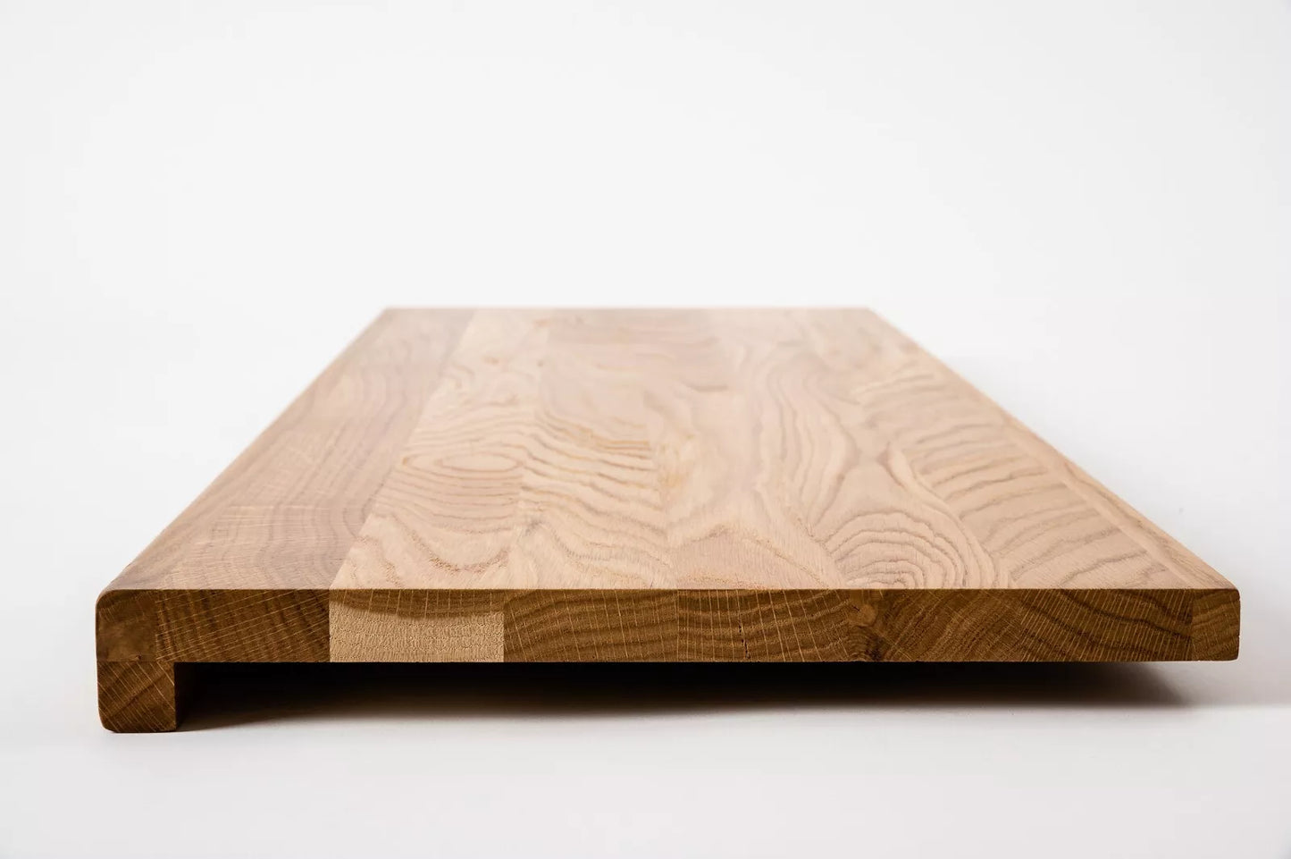 Stair tread Windowsill with overhang Oak A/B, full stave lamellas, 16 mm, Matte lacquered