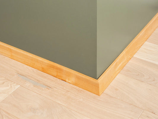 Plinthe massive Bouleau A/B 20x52 Huile naturelle 1,5-2,5m Courbe