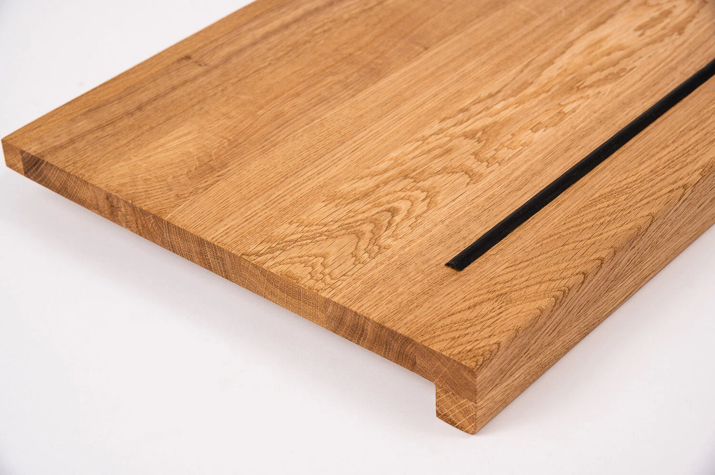 Marche d'escalier avec surplomb Chêne A/B, lamelles entières, 26 mm, huile de cire dure naturelle (incolore), avec rebord en caoutchouc antidérapant