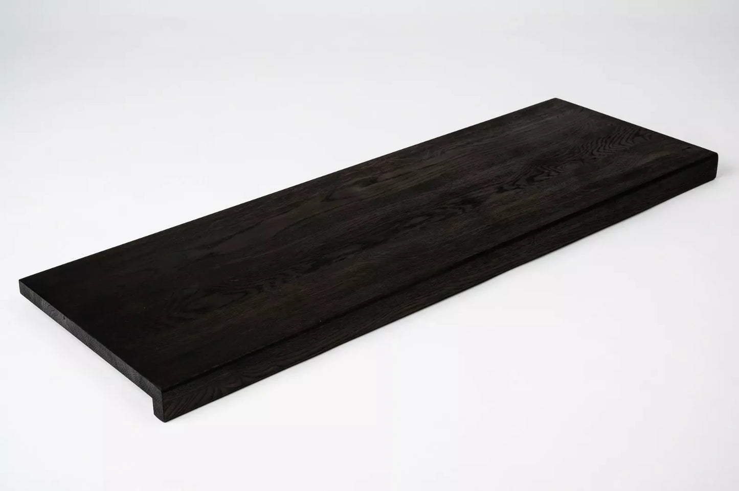 Marches d'escalier Rebord de fenêtre avec surplomb Chêne fumé rustique, lamelles entières, 16 mm, Black oil