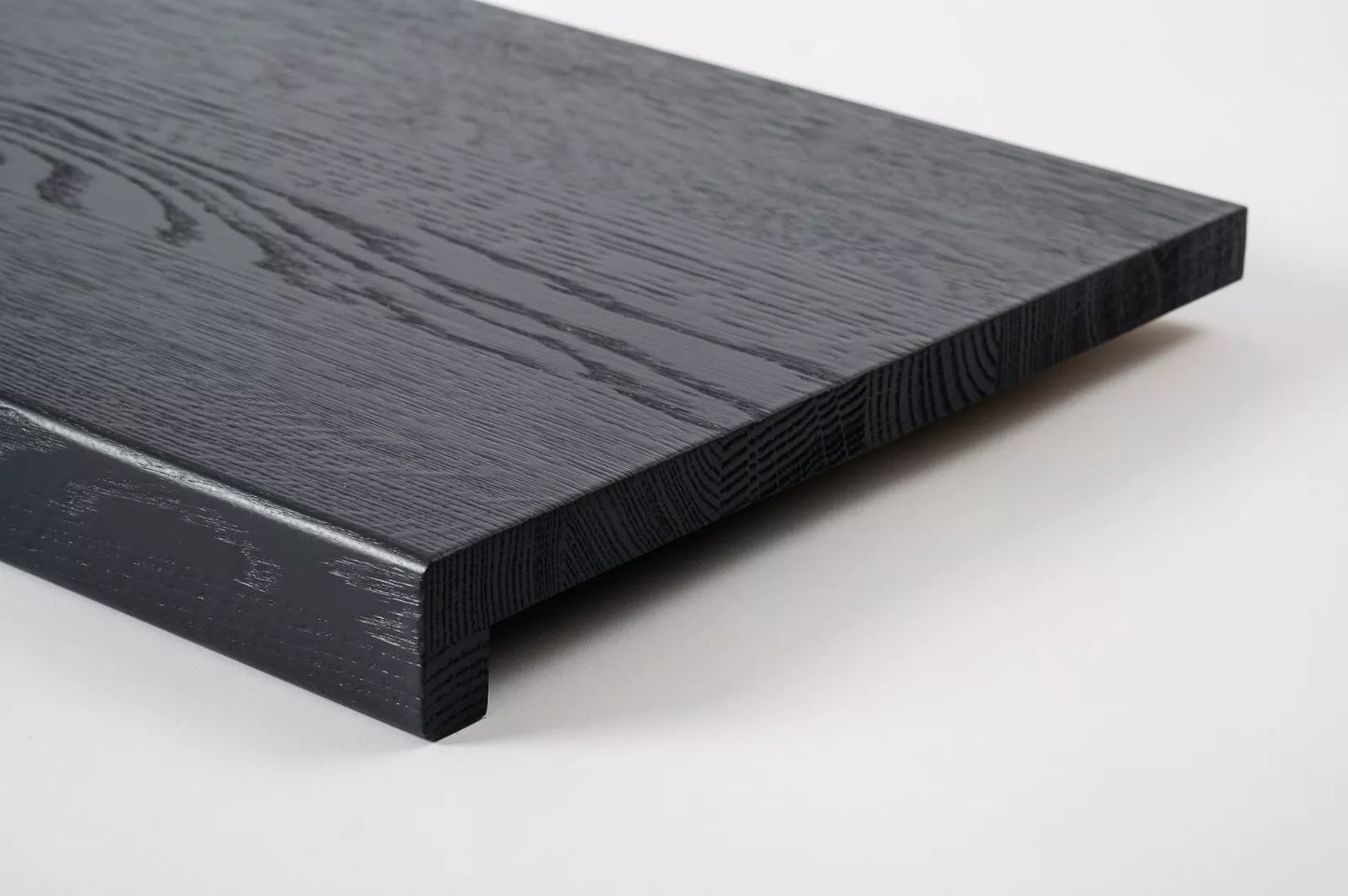 Stair tread Windowsill with overhang Oak A/B, full stave lamellas, 26 mm, Brushed, Anthracite gray lacquered (RAL7016)