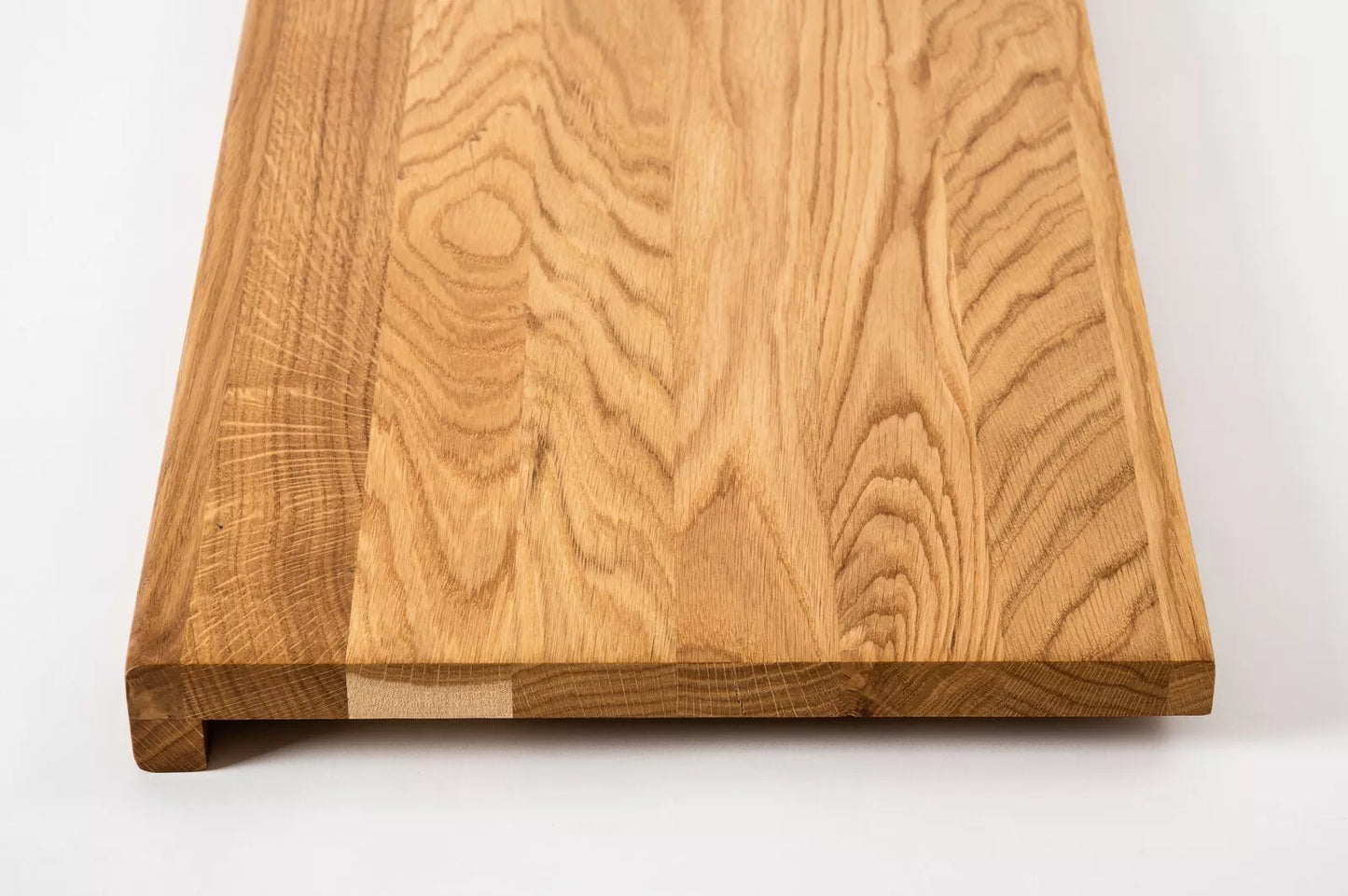 Stair tread Windowsill with overhang Oak A/B, full stave lamellas, 16 mm, Matte lacquered