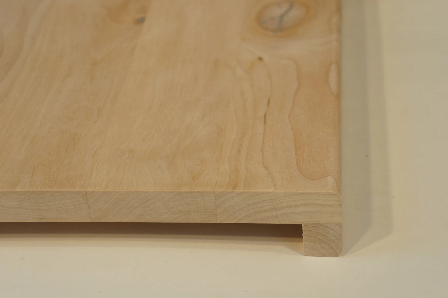 Stair tread Windowsill with overhang Alder Rustic, full stave lamellas, 20 mm, Unfinished