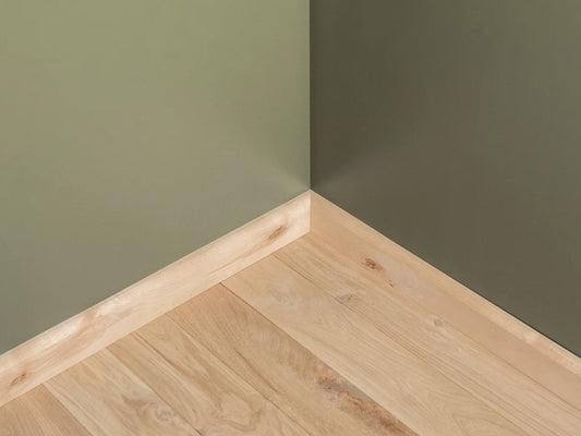 Plinthe massive en bouleau rustique 24 x 80 mm Huile de cire dure Naturelle Blanc 2000 mm avec rayon de 20 mm sans remplissage