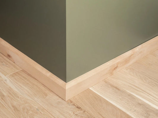 Plinthes en bouleau massif rustique 24 x 80 mm non fini 2000 mm avec rayon de 5 mm sans remplissage